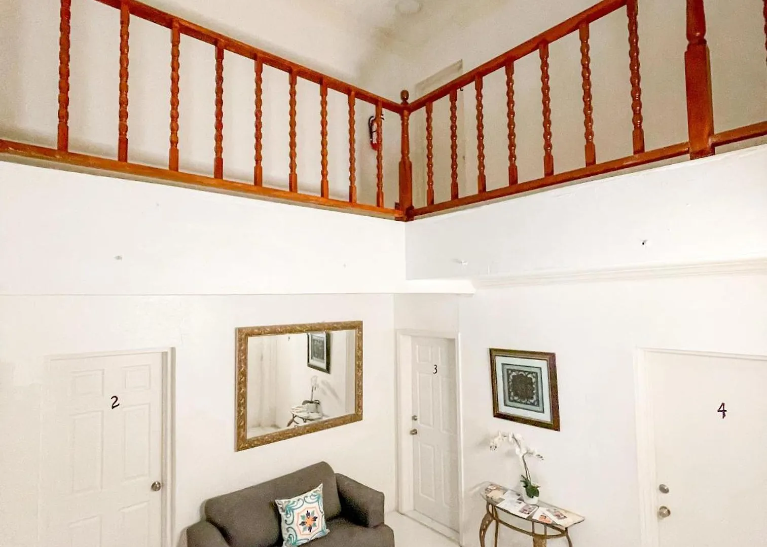Bed and Breakfast Golden Palms House Nassau 3*,