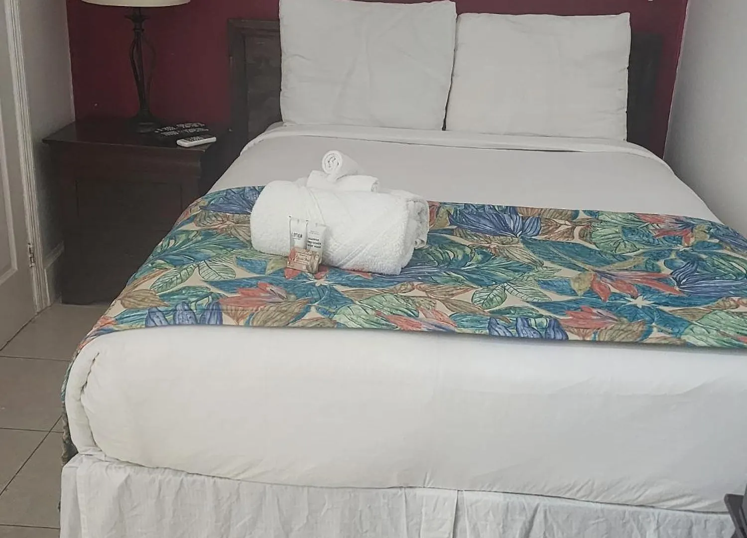 Golden Palms House Bed & Breakfast Nassau
