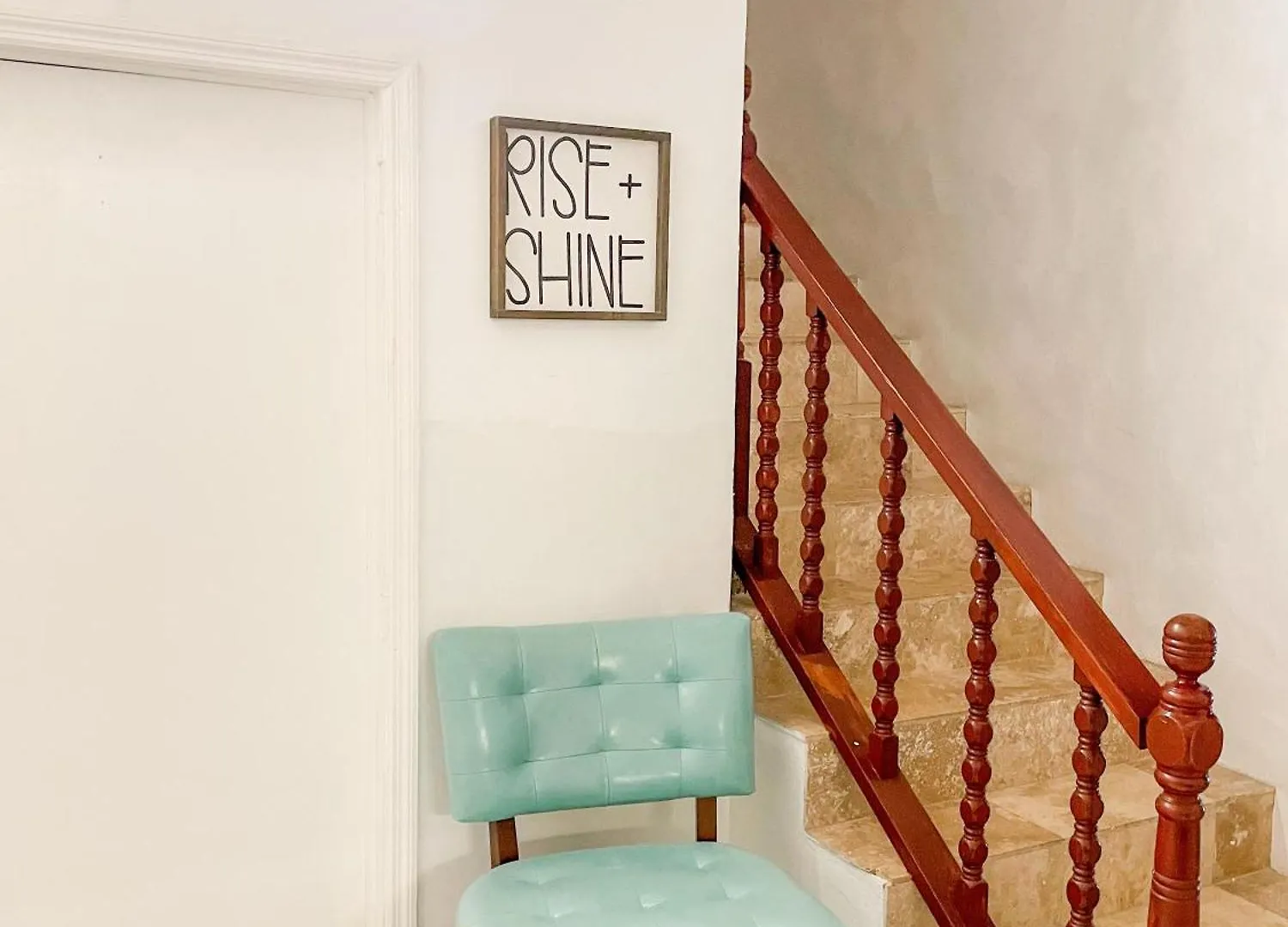 Golden Palms House Bed & Breakfast Nassau