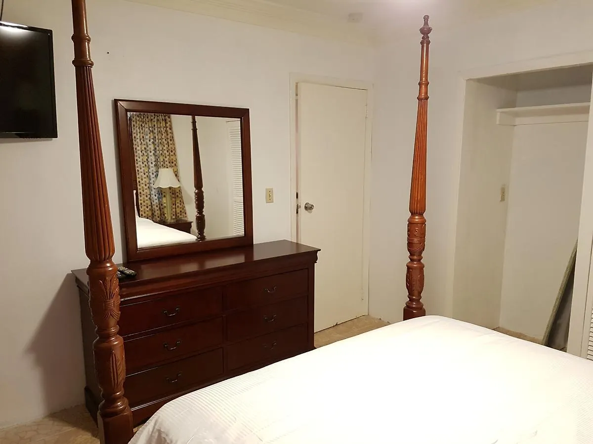 Bed and Breakfast Golden Palms House Nasáu Bahamas